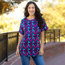  Geometric Print Half Sleeve Top