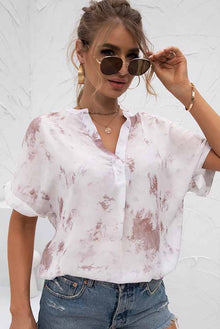  Tie Dye Print Short Sleeve Blouse - Wood Rose