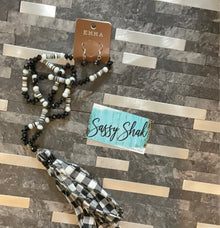  Emma - Black Plaid Tassel Necklace