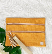  Peachy Keen Versi Bag