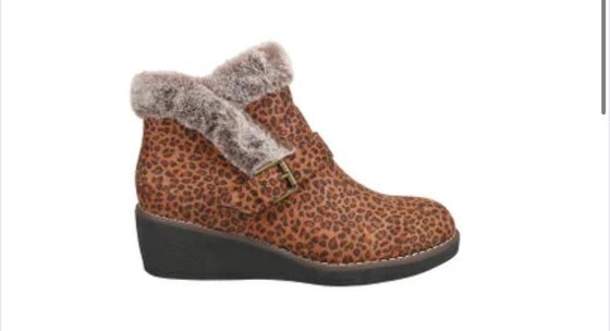 Chilly Leopard Wedge Booties